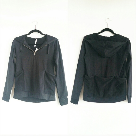 🆕Fabletics | Gigi Mesh Zippered Hoodie Jacket - Picture 6 of 7